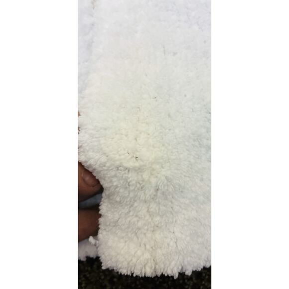 Barefoot Dreams Sz 6-12 Mths Wht 100% Cozy Chic Poly Microfiber Knit LS Sweater - Picture 2 of 4